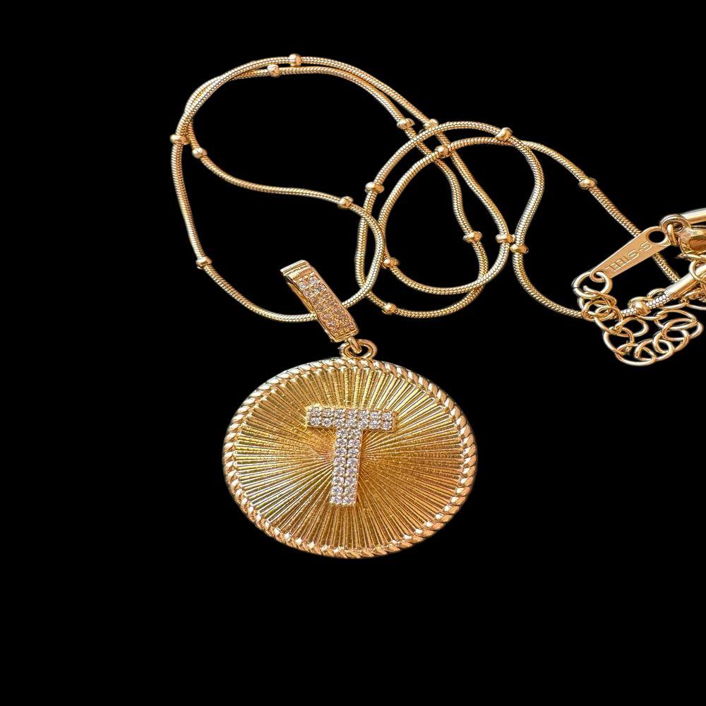 Çelik Taşlı T Harfli Kolye