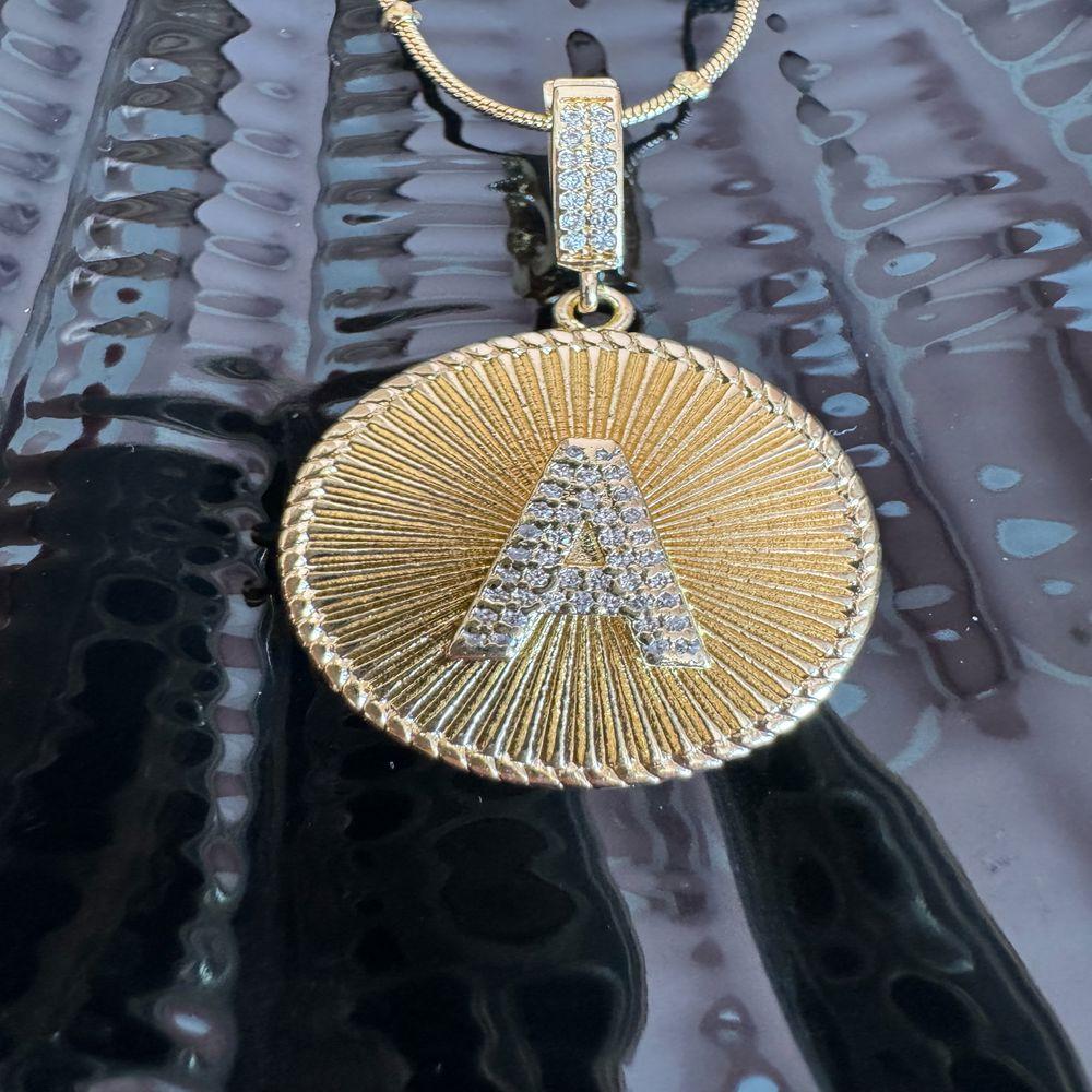 Çelik Taşlı A Harfli Kolye